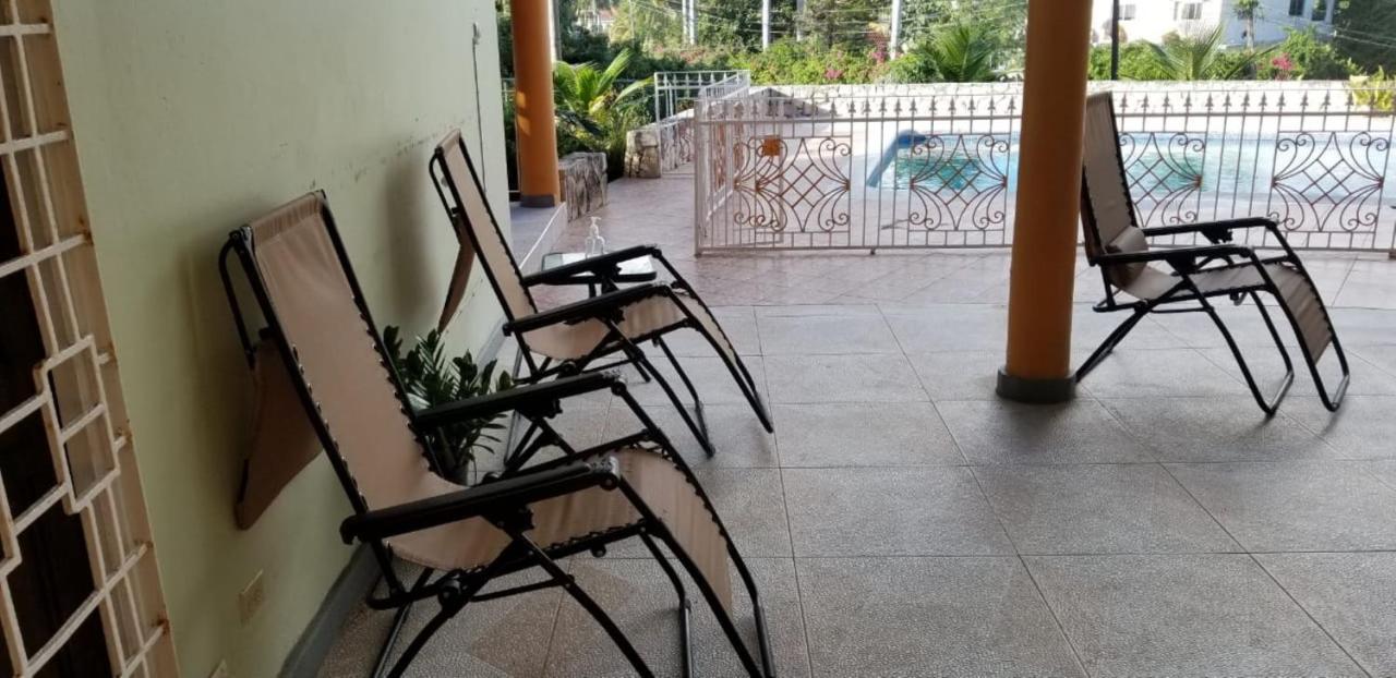 Chaudhry Holiday House Montego Bay Luaran gambar